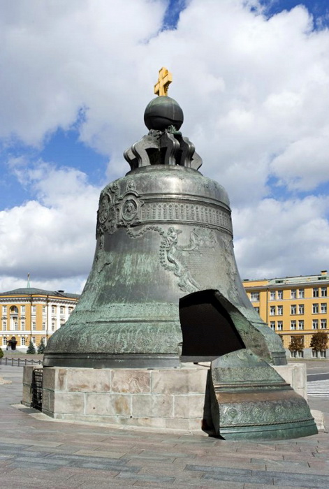 В Москве отлит царь колокол